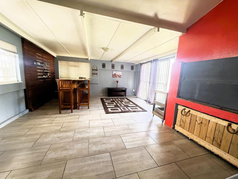 4 Bedroom Property for Sale in Amandelrug Western Cape